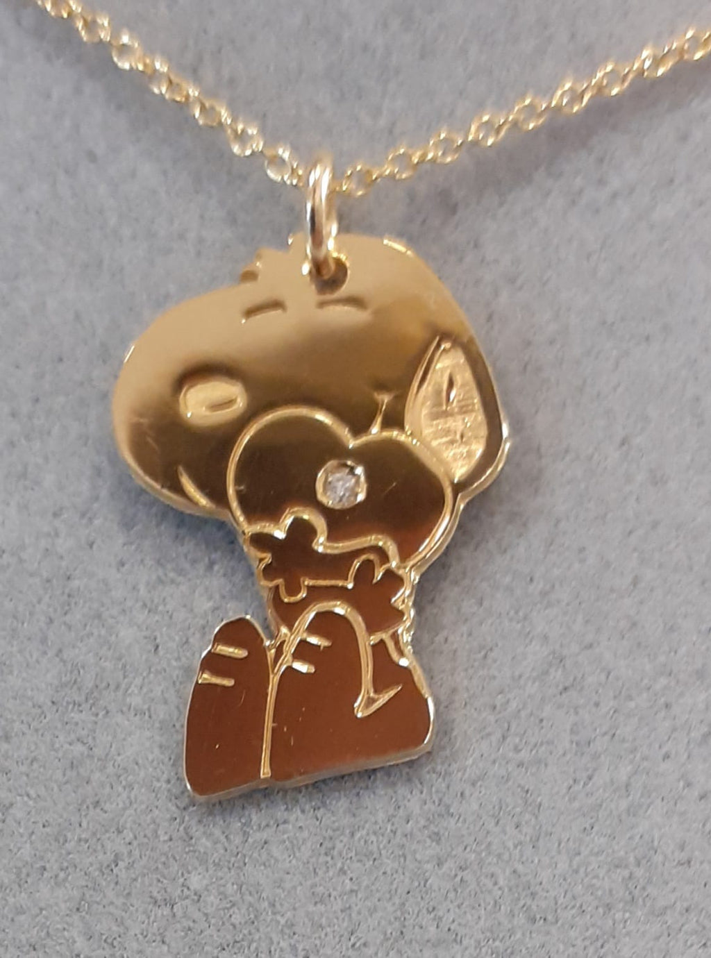 Colgante Snoopy de Plata y Diamante