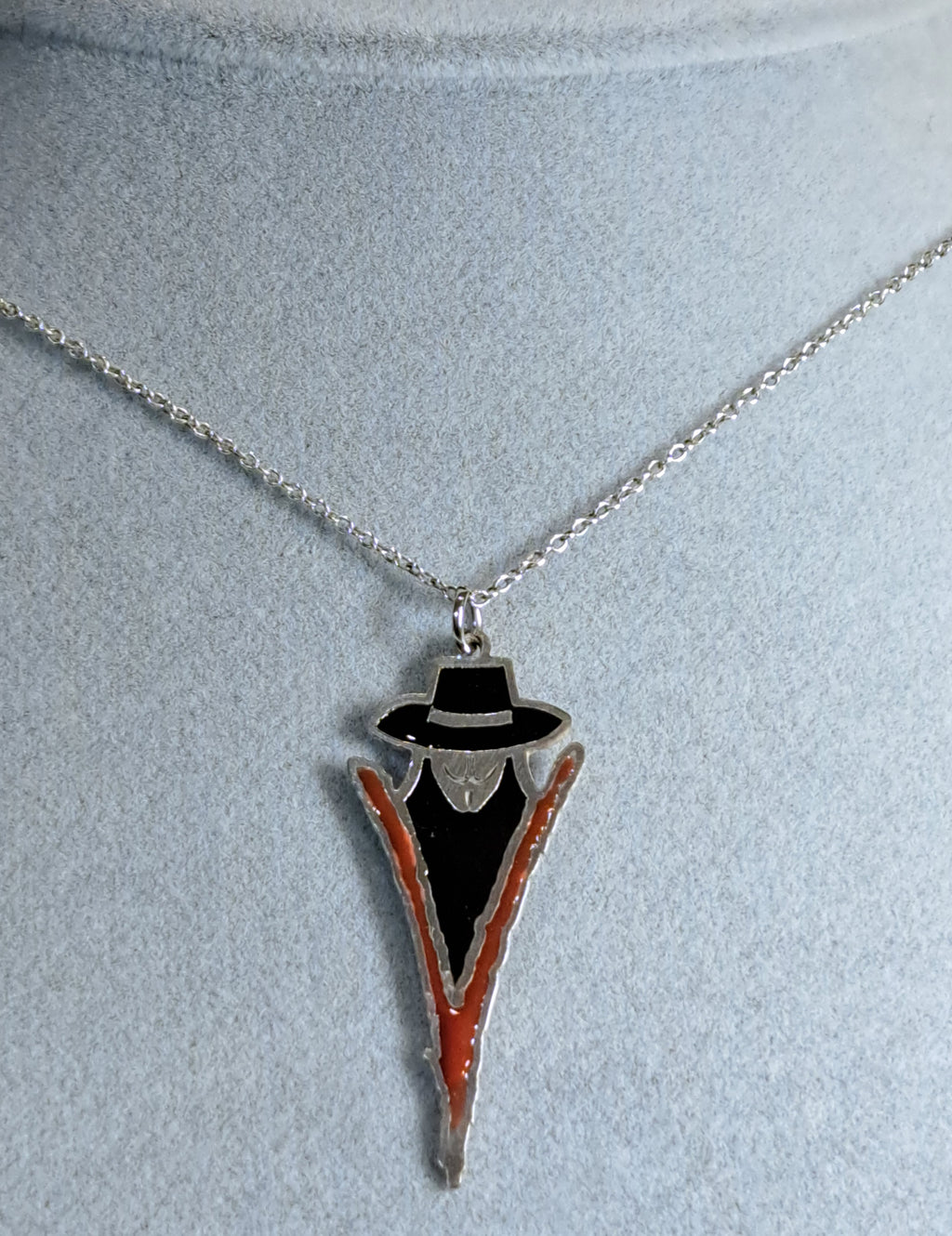 Colgante de plata de ley V de Vendetta