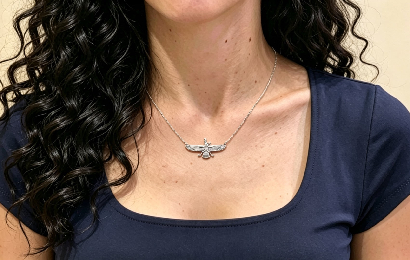 Penjoll Faravahar en Plata de Llei 925
