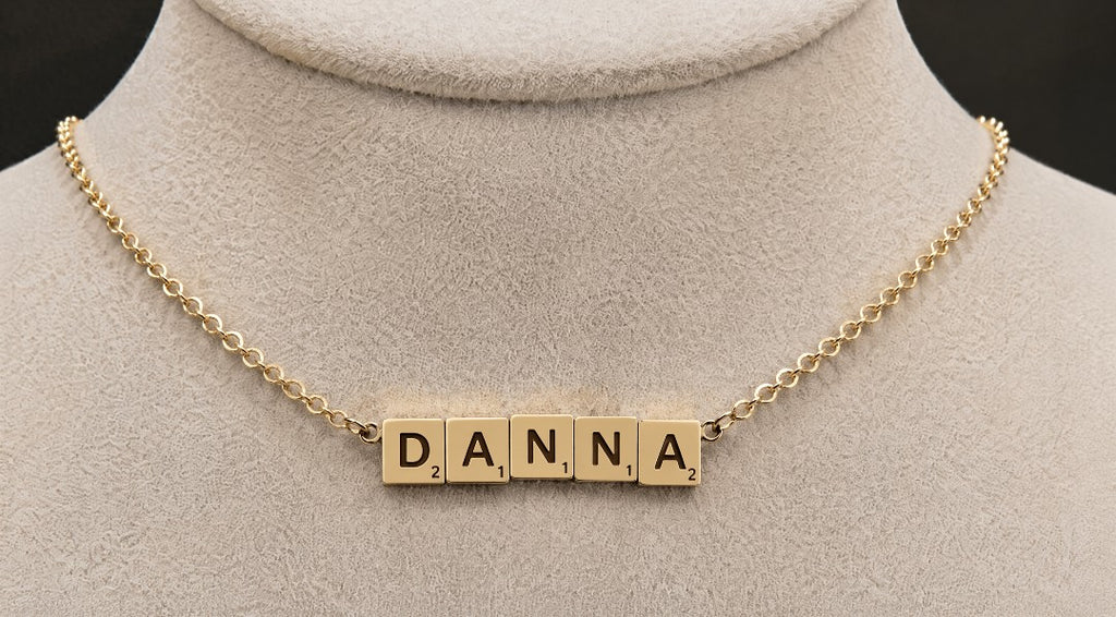 Colgante Nombre Scrabble plata de ley
