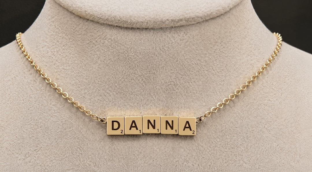 Colgante Nombre Scrabble plata de ley
